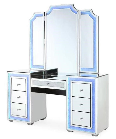 VANATIES/ HOLLYWOOD MIRROR
